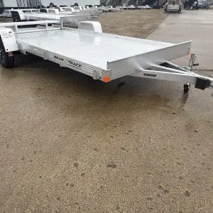 2026 BEARTRACK BTU80180F ALUMINUM DECK ALUMINUM WHEELS 4400LB AXLE BI-FOLD GATE 25083