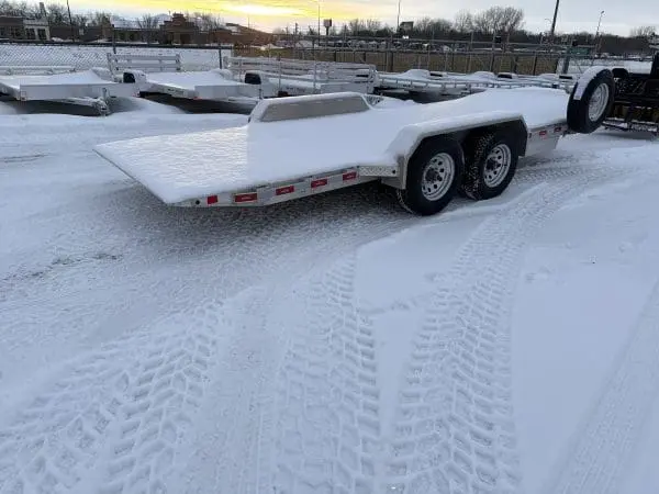 2026 NORDTEK 82X18 FOOT HYDRAULIC TILT BED 2-5200LB AXLES STEEL WHEELS 25092