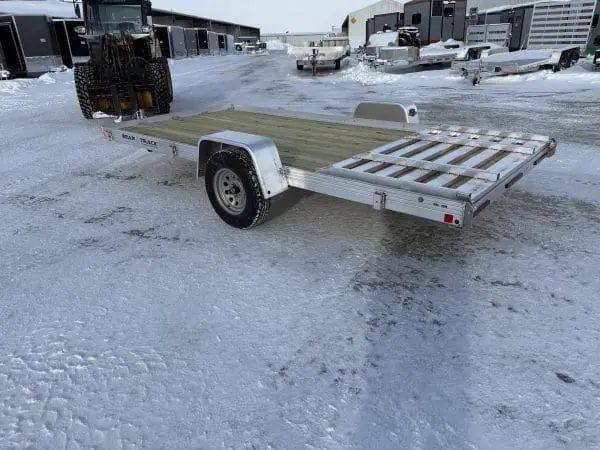 2026 BEARTRACK BTU80168W WOOD DECK WITH STEEL WHEELS SOLID GATE 25100
