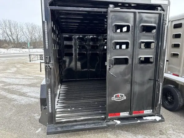 2026 EAGLE X 16'X6'8" LIVESTOCK TRAILER WITH 2-5200LB AXLES RO0545