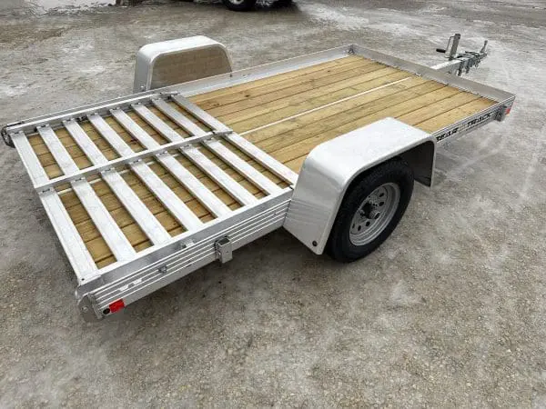 2026 BEARTRACK BTU65120W WOOD DECK 2200LB AXLE RO1105