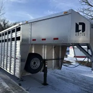 2026 DURALITE 25'X90" TRAIL DRIVE GOOSENECK STOCK TRAILER 2-7000LB AXLES RO2766
