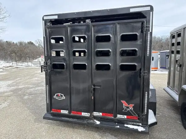 2026 EAGLE X 16'X6'8" LIVESTOCK TRAILER WITH 2-5200LB AXLES RO0545