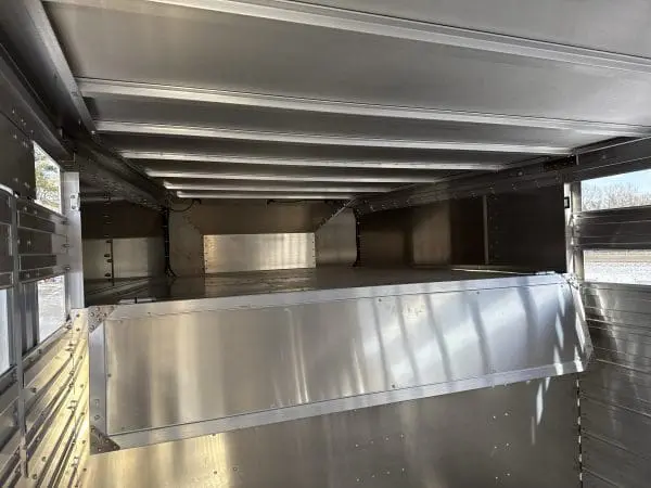 2026 DURALITE 25'X96" TRAIL DRIVE GOOSENECK STOCK TRAILER 2-7000LB AXLES RO2765