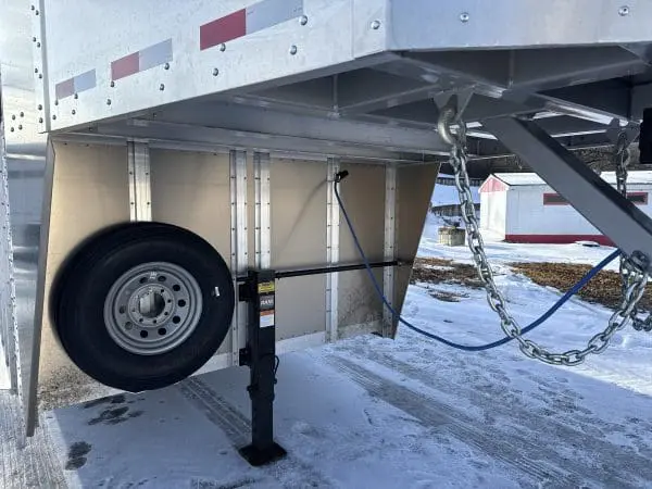 2026 DURALITE 25'X90" TRAIL DRIVE GOOSENECK STOCK TRAILER 2-7000LB AXLES RO2766