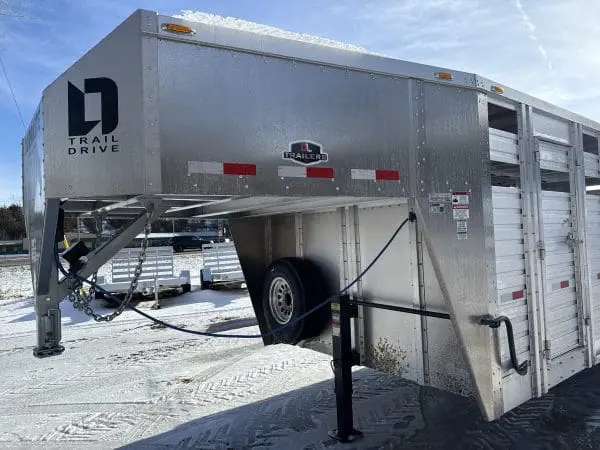 2026 DURALITE 25'X96" TRAIL DRIVE GOOSENECK STOCK TRAILER 2-7000LB AXLES RO2765