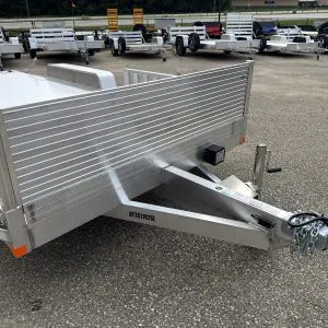 2026 BEARTRACK BTT81192SL WITH 2-3500LB AXLES FRONT ROCK GUARD AND SIDE LOAD RAMPS RO2185