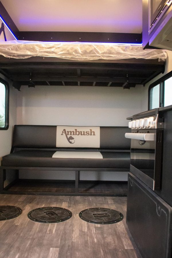Ambush Venture 125RD flag