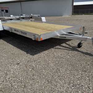 2025 BEARTRACK BTU80168W WOOD DECK STEEL WHEELS 25013
