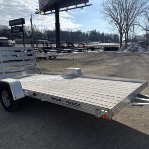 2026 BEARTRACK BTU80168W WOOD DECK WITH STEEL WHEELS 26015