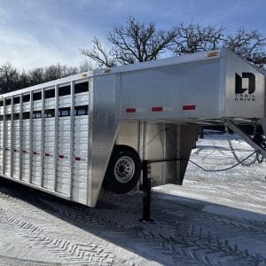 2026 DURALITE 25'X96" TRAIL DRIVE GOOSENECK STOCK TRAILER 2-7000LB AXLES RO2765