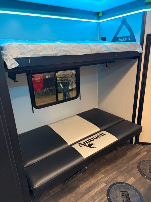 2026 AMBUSH CONQUEST 220 TANDEM AXLE 8.5X22 4826