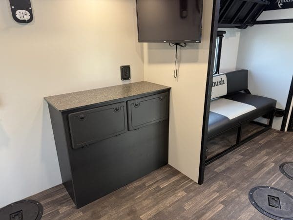 2026 AMBUSH CONQUEST 170 SINGLE AXLE 8.5X17 4825