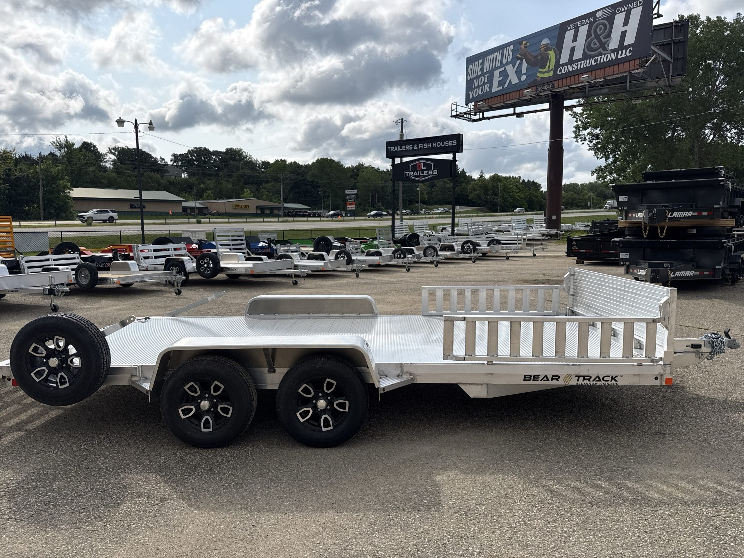 2026 BEARTRACK photo 2