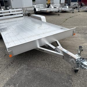 2026 BEARTRACK BTT80192F 2-2200LB AXELS, BI-FOLD GATE RO2183